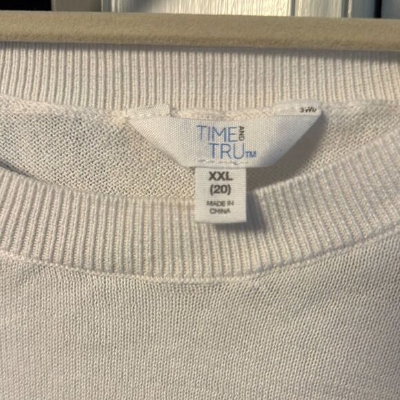 Time and Tru Pink and White Crew Neck Sweater with Retro Stripes - Picture 2 of 3